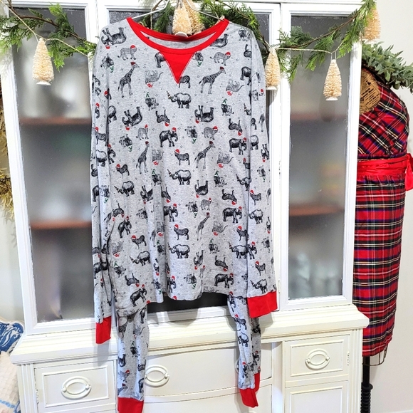 Wondershop Other - Wondershop Christmas women's Holiday XL Tall cotton pajamas set